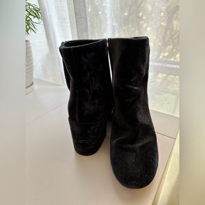 Kenneth Cole Navy Blue Ankle Boots